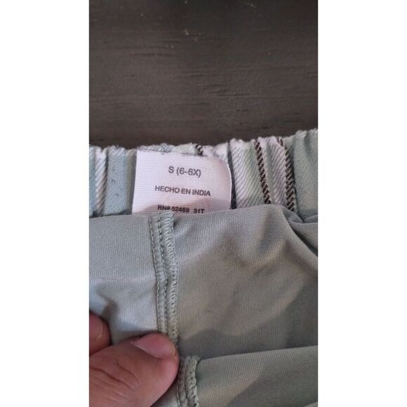 Girls Bundle of Jeans, Shorts, and Skirt size from 5-6, 6, 6-6x - Picture 3 of 9